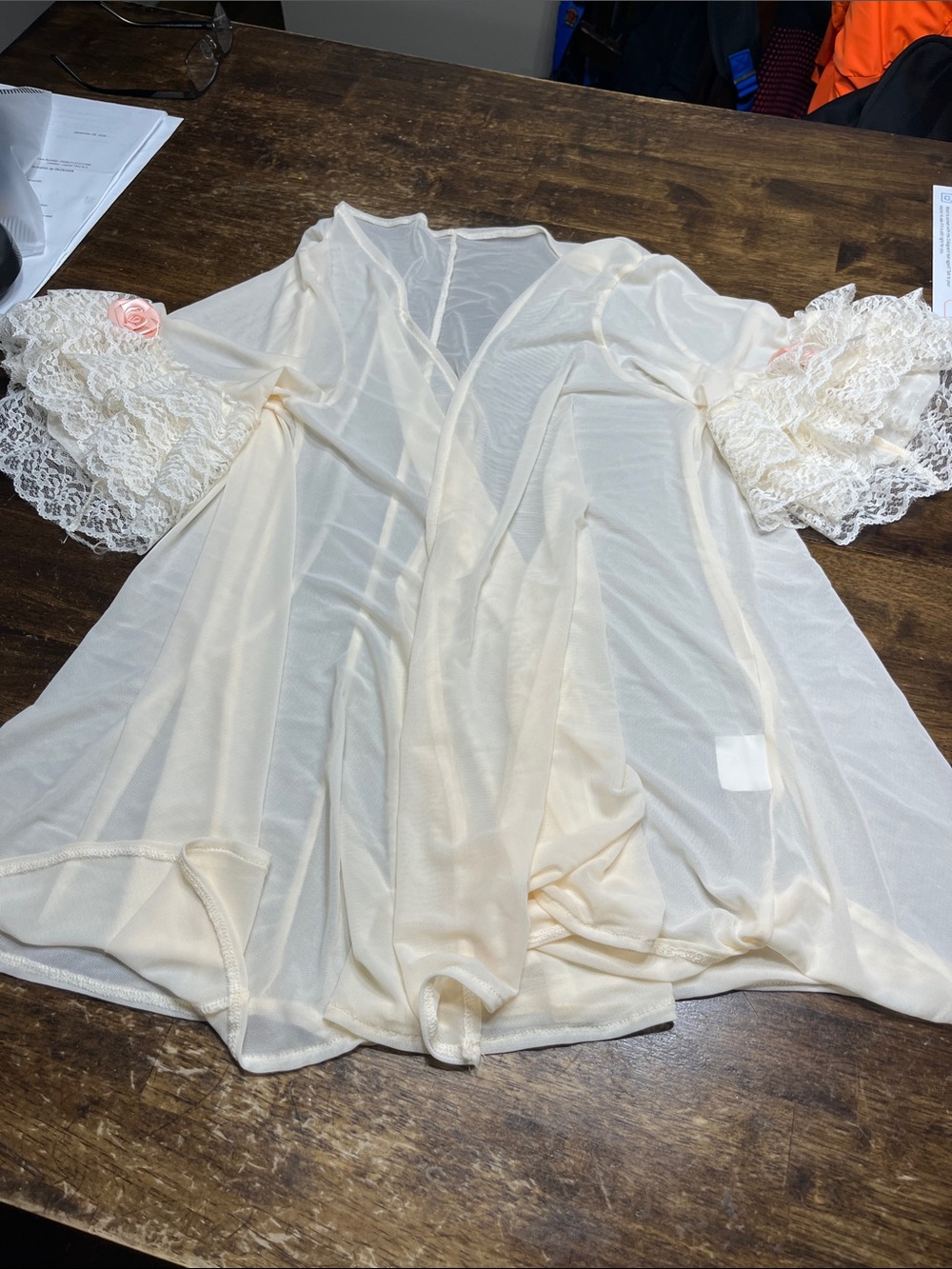 Source Unknown Sheer Lace-Sleeve Robe in Cream with Pink Rose Accents